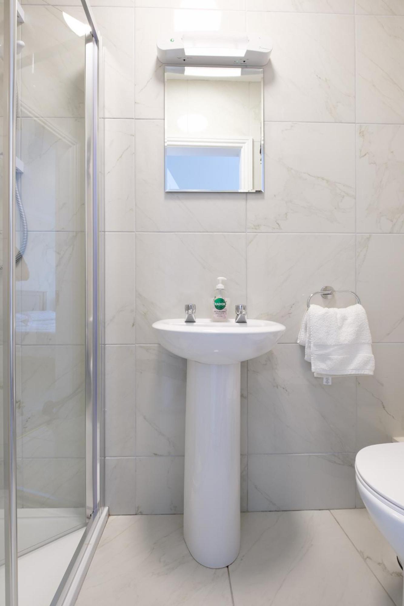 Four Seasons B&B Galway Eksteriør bilde