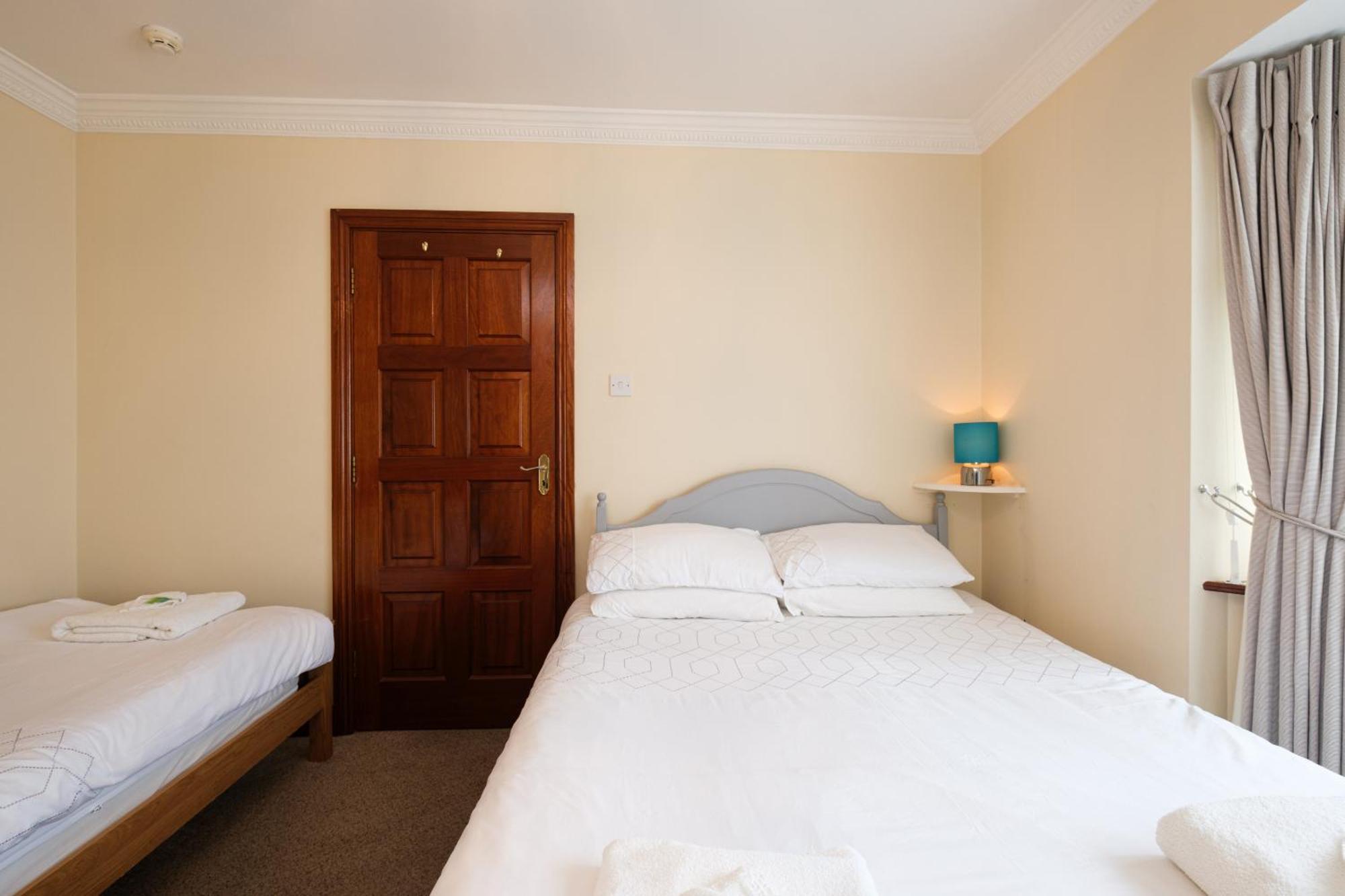 Four Seasons B&B Galway Eksteriør bilde