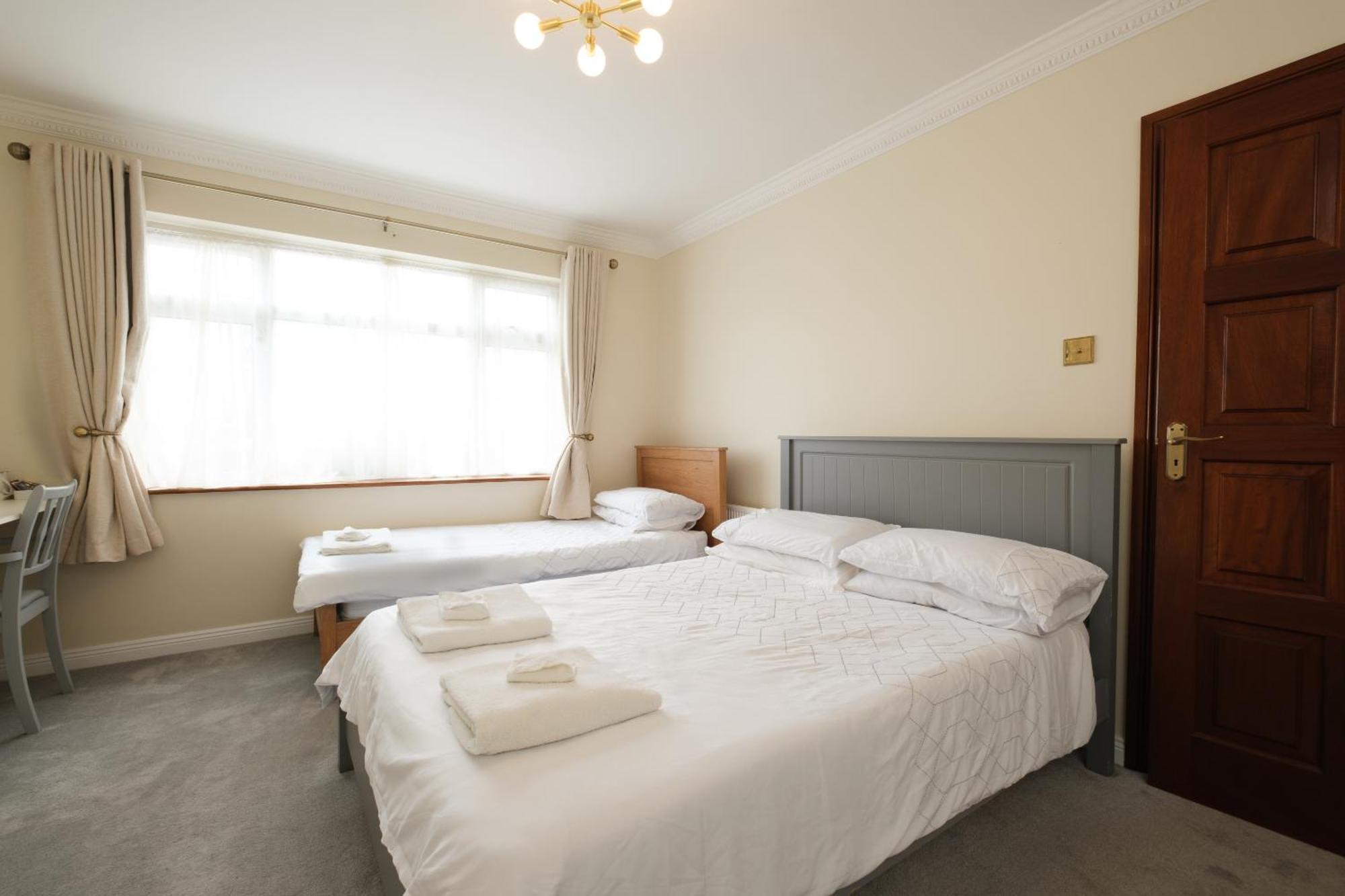 Four Seasons B&B Galway Eksteriør bilde