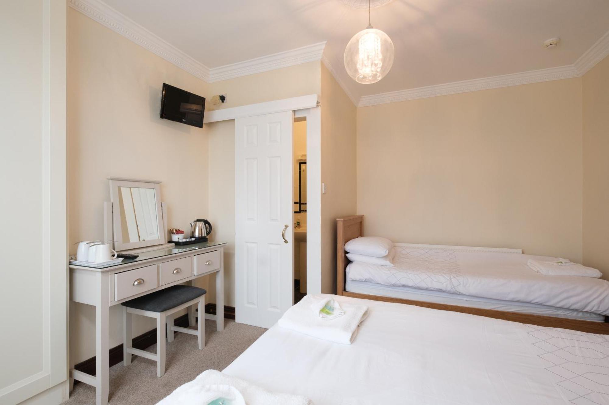 Four Seasons B&B Galway Eksteriør bilde